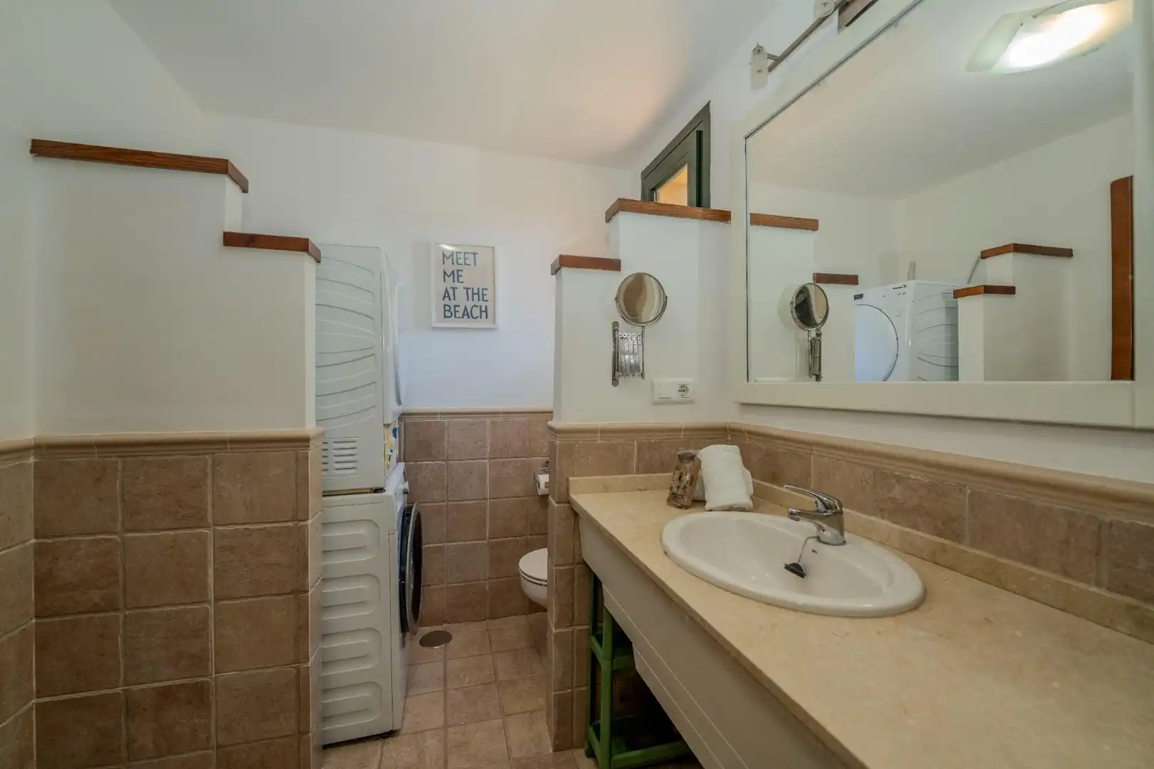 Baño de Casa adosada en venta en Ayamonte con Aire acondicionado, Calefacción y Jardín privado