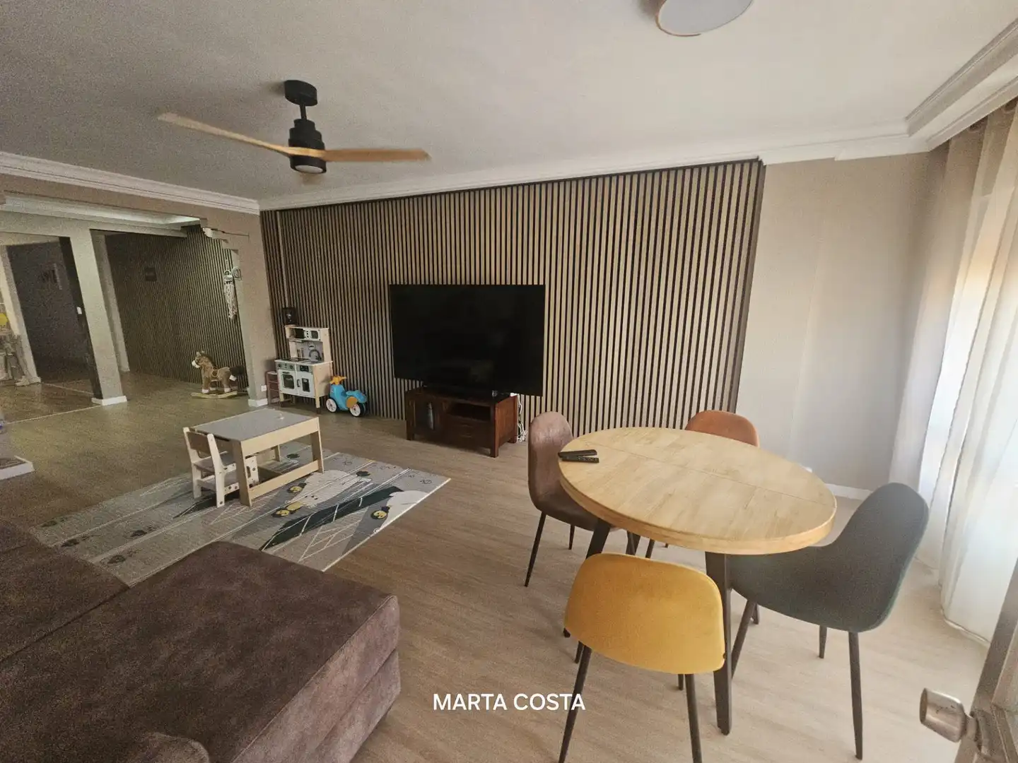 Living room of Flat for sale in La Font d'en Carròs  with Storage room, Furnished and Oven