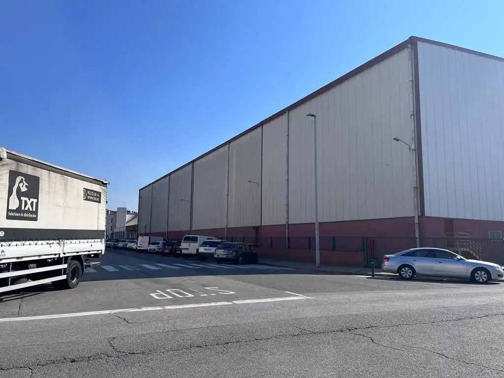 Industriegebäude zur Miete in El Pla, imagen 2