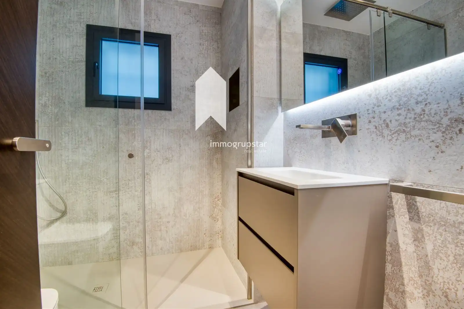 Maison avec piscine à vendre à Narcis Monturiol 17, imagen 48