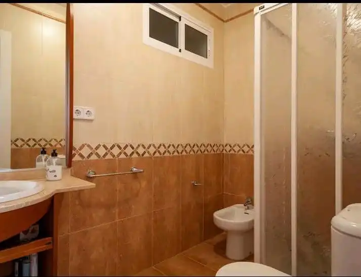 Baño de Casa o chalet de alquiler en La Manga del Mar Menor con Calefacción, Jardín privado y Terraza