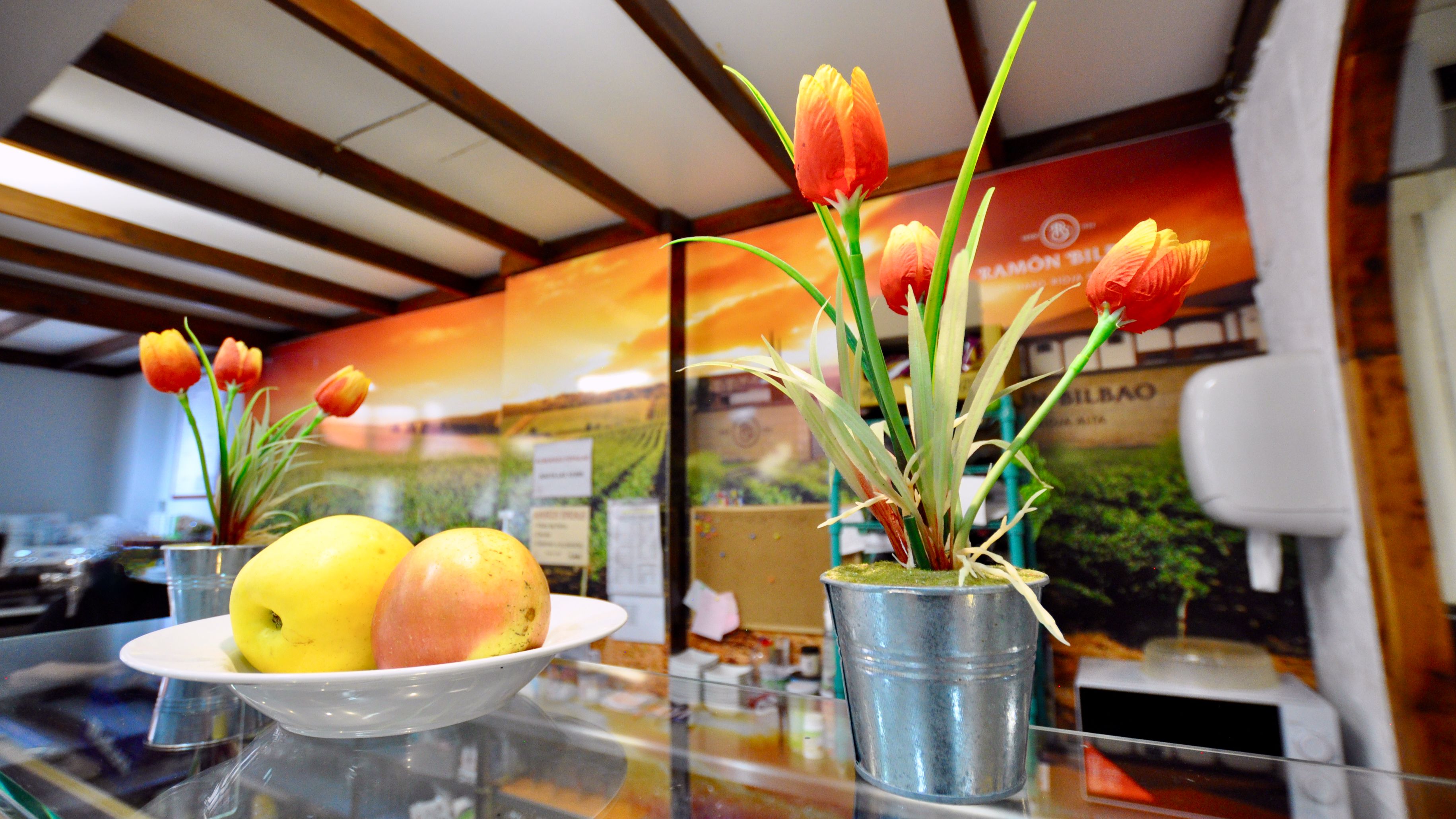 Premises for sale in  Valencia Capital  with Air Conditioner, Heating and Terrace