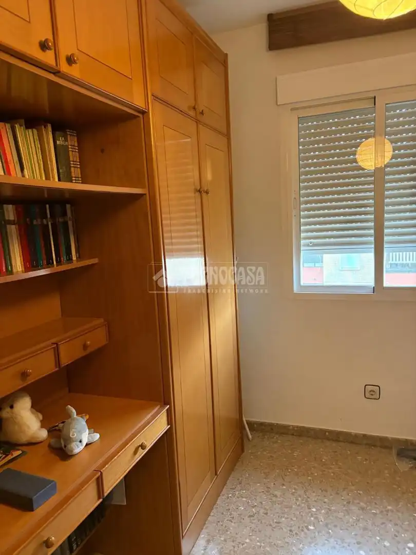 Bedroom of Flat for sale in Sevilla  with Terrace