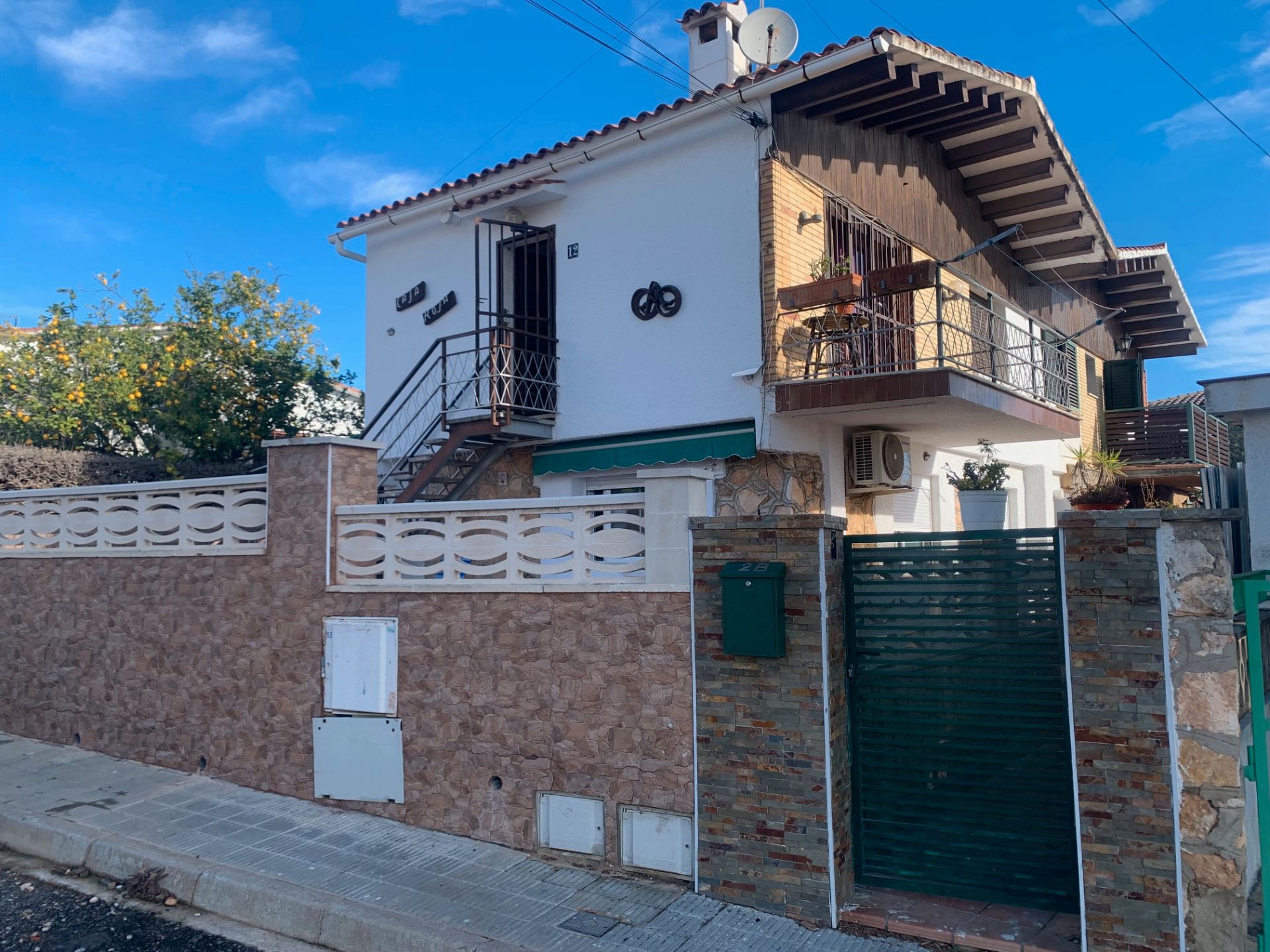 Exterior view of House or chalet for sale in Torredembarra  with Air Conditioner, Heating and Private garden
