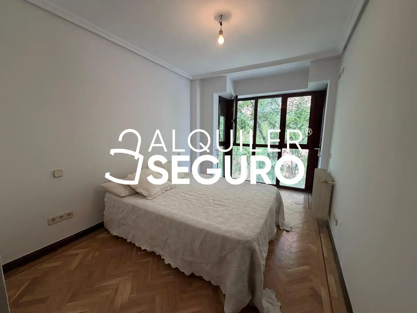 Appartamento con piscina in affitto a de Sangarcía