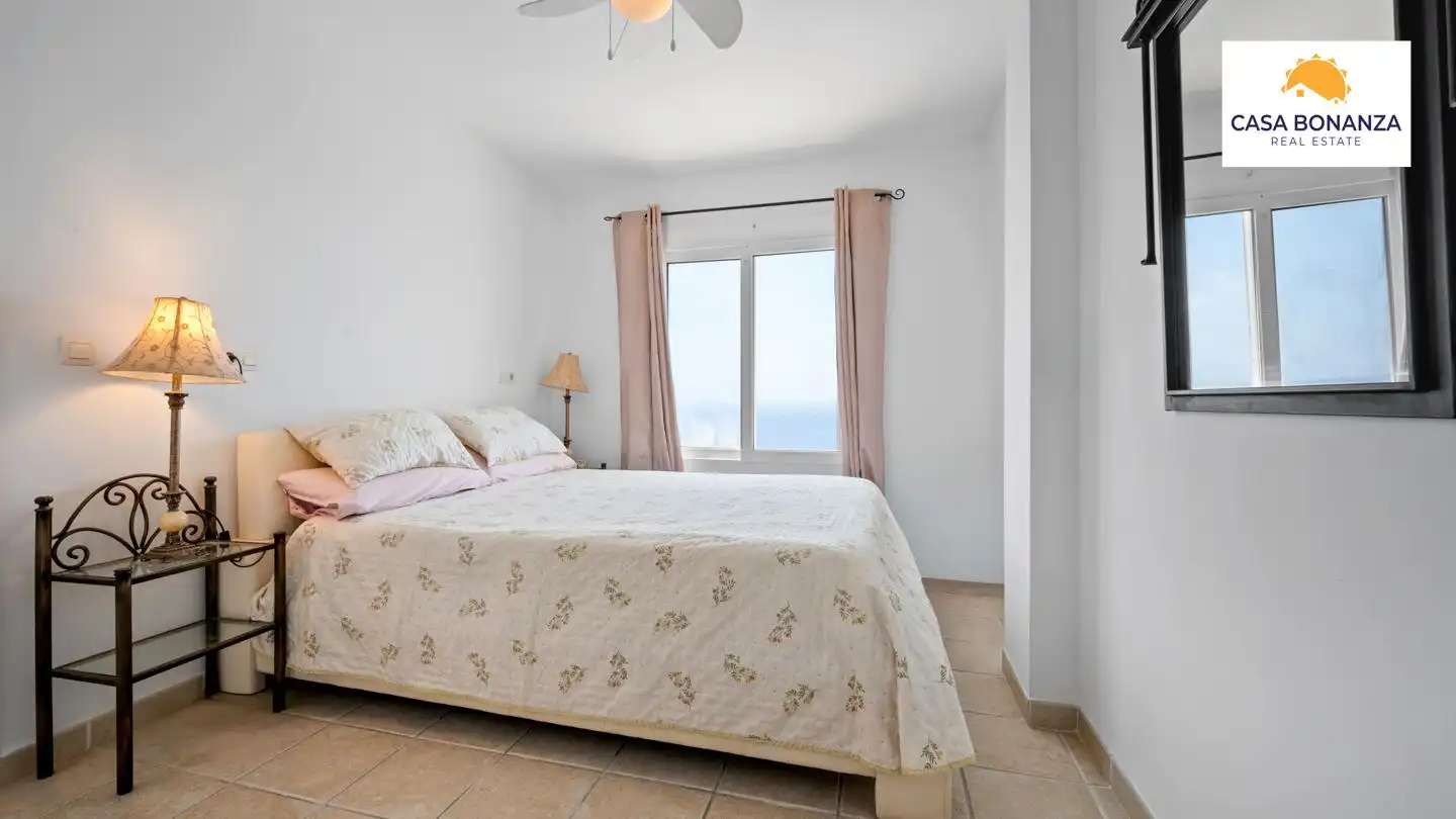Dormitori de Apartament en venda en Almuñécar amb Aire condicionat, Terrassa i Traster