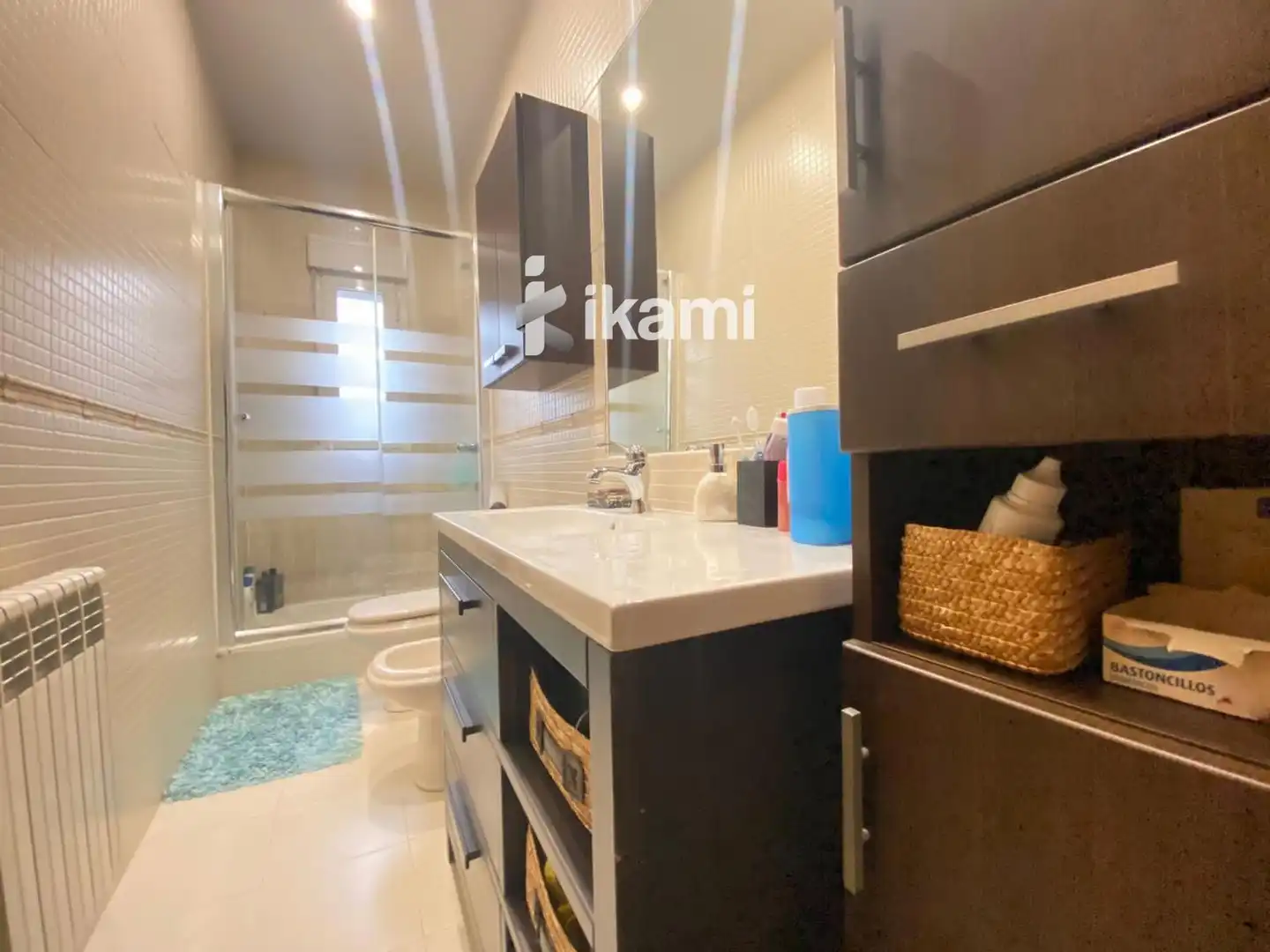 Bathroom of Flat for sale in Madrid  with Heating, Terrace and Furnished