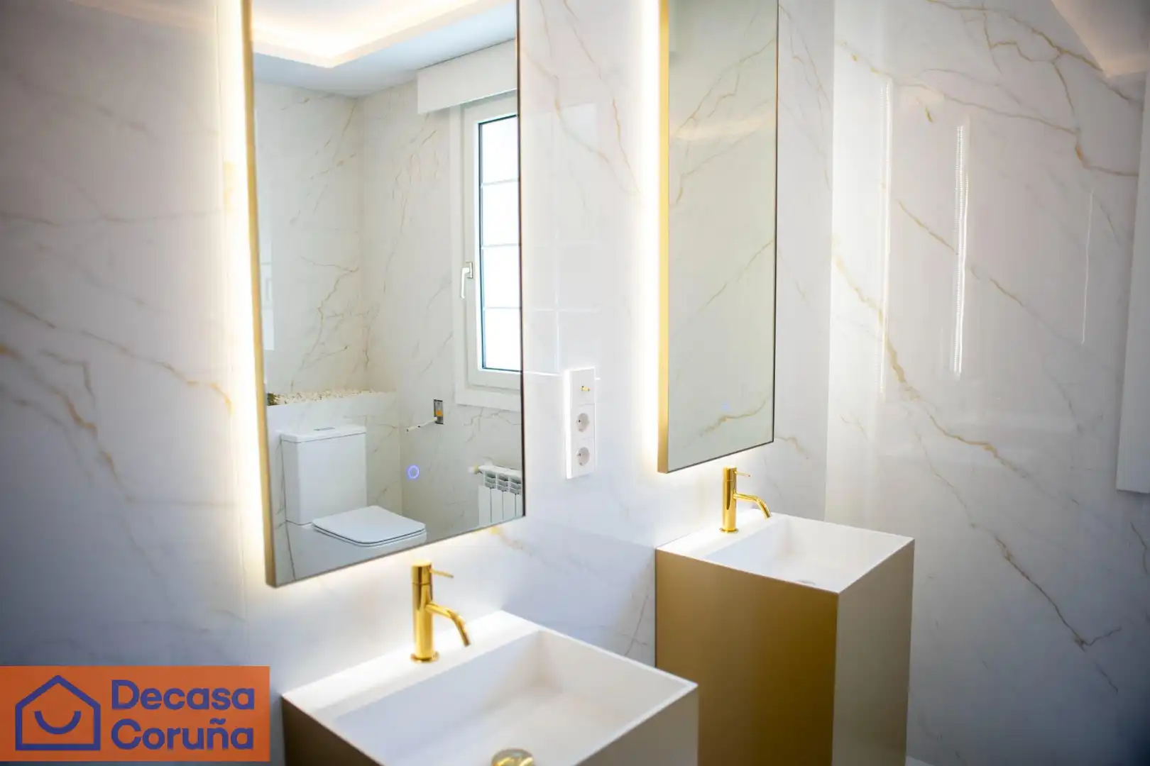 Bathroom of Houses for sale in A Coruña Capital   with Heating, Private garden and Terrace