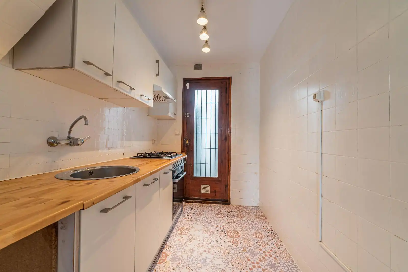 Terraced house with garden for sale in de la mercè, imagen 6