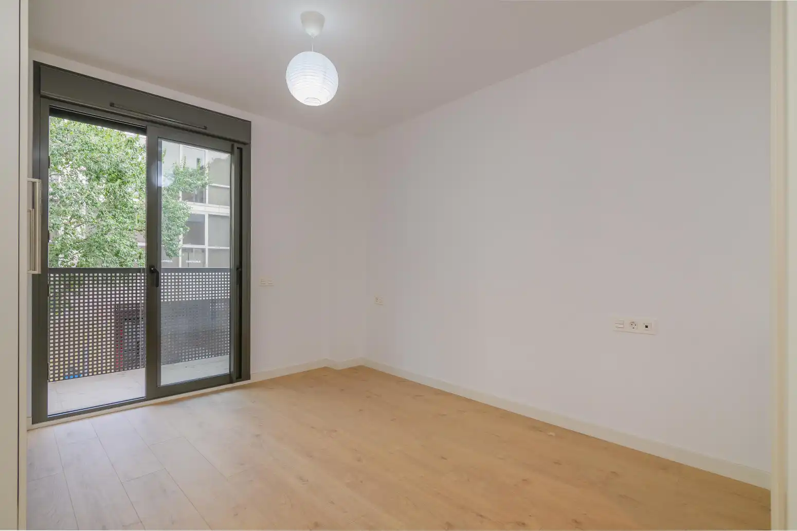 Bedroom of Flat for sale in Sant Boi de Llobregat  with Air Conditioner, Heating and Balcony
