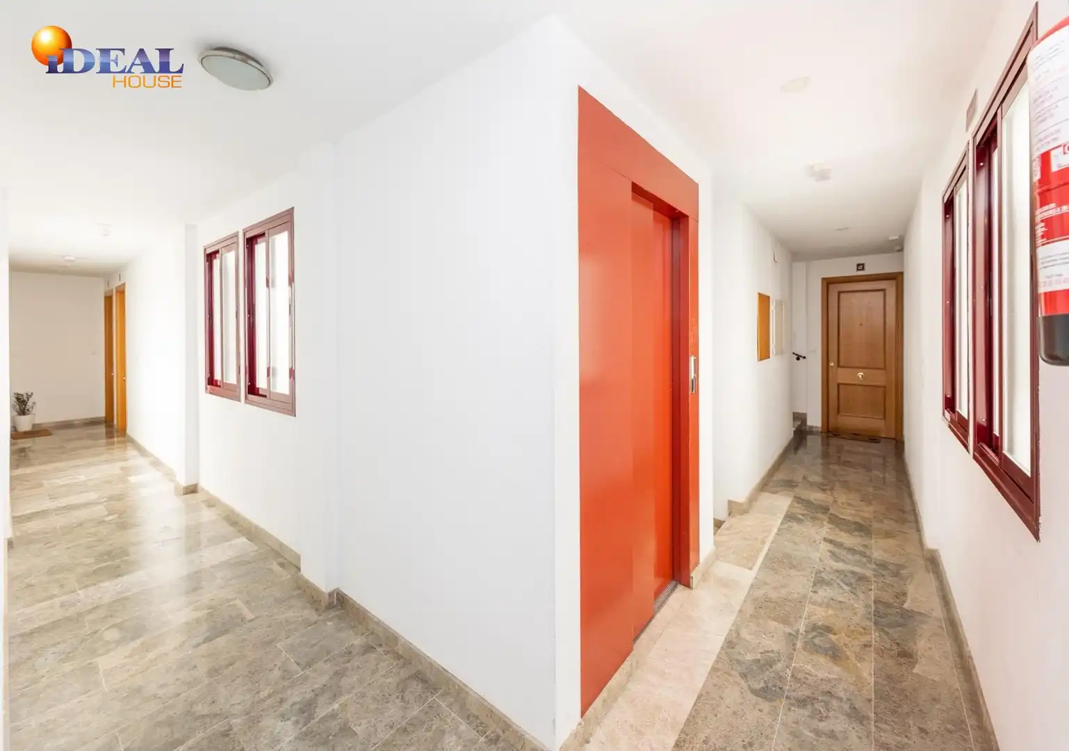 Wohnung mit Aufzug zum Verkauf in Avda. De los Ogíjares, imagen 2
