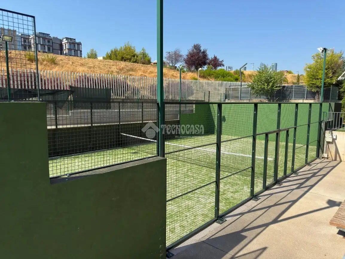 Terrassa de Estudi en venda en Madrid amb Calefacció i Traster