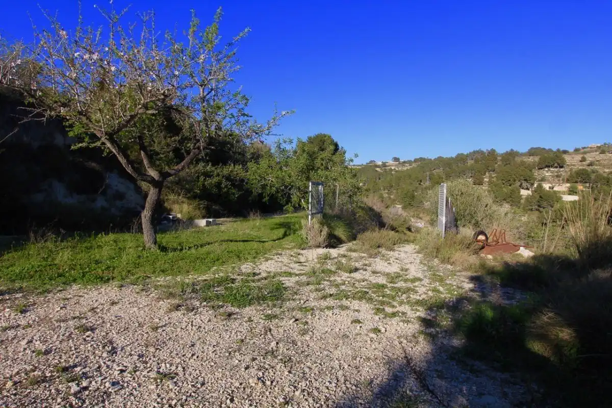 Terreno rústico en venta en Benissa pueblo, imagen 2