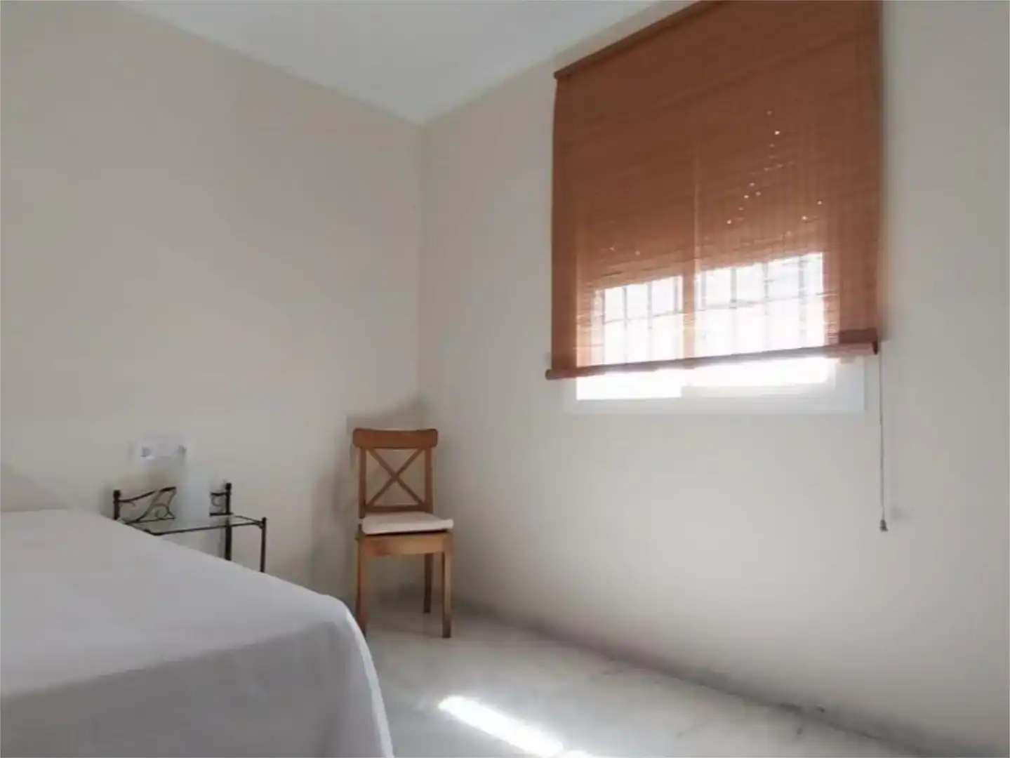 Dormitori de Casa o xalet en venda en Espartinas amb Aire condicionat, Jardí privat i Traster