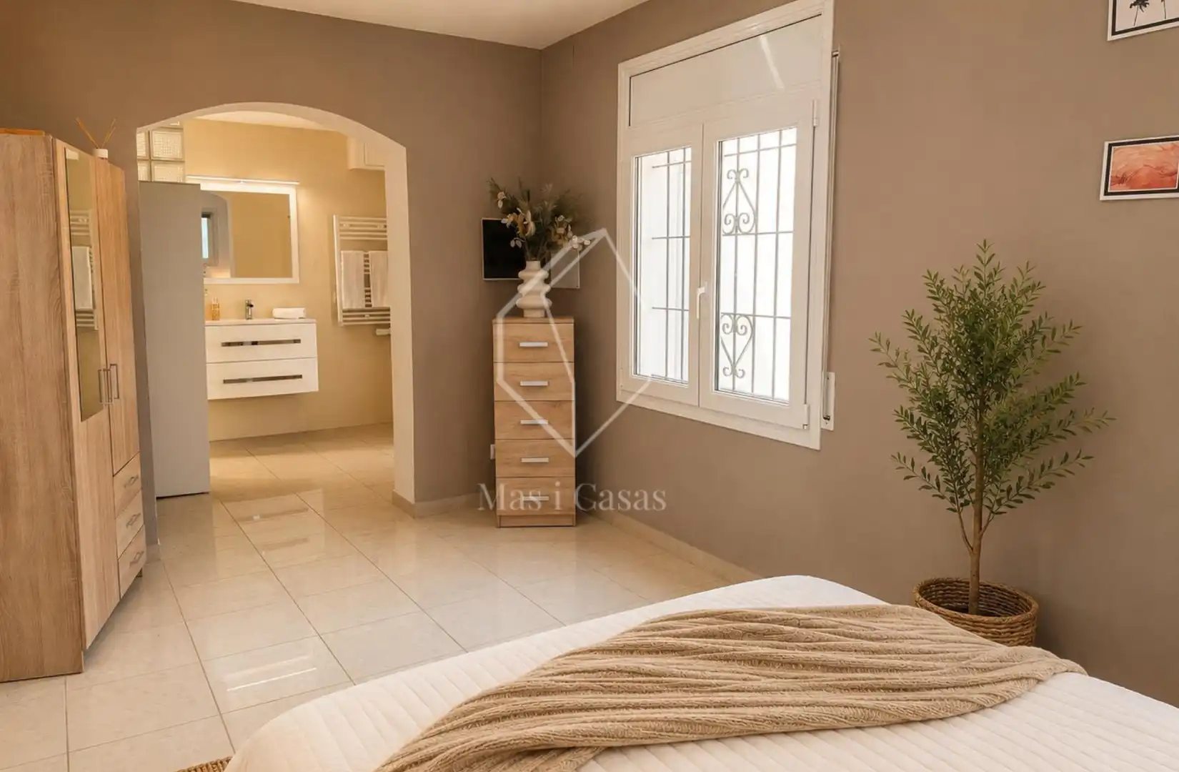 Schlafzimmer von Haus oder Chalet zum Verkauf in L'Escala mit Klimaanlage, Privatgarten und Terrasse
