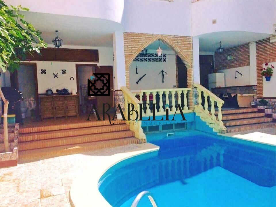 Swimming pool of House or chalet for sale in  Córdoba Capital  with Air Conditioner, Heating and Parquet flooring