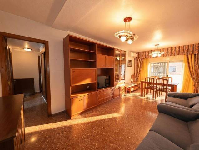 Piso en Venta en Calle LITOGRAFO PASCUAL Y ABAD en L'Hort de Senabre