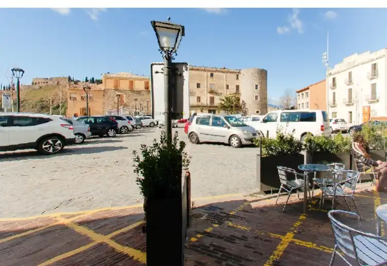 Mixed residential for sale in Avinguda Coronel Estrada, imagen 3
