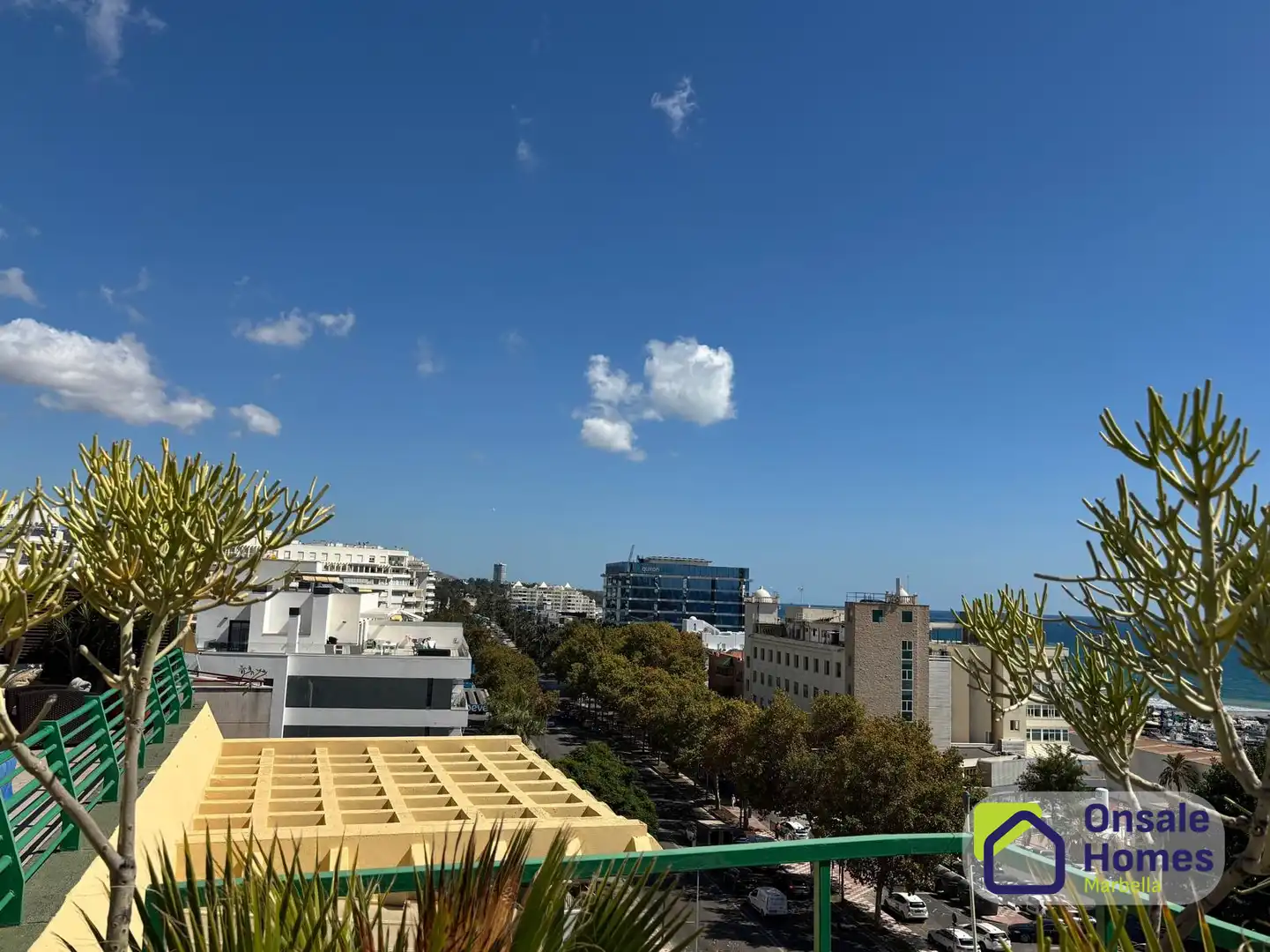 Dúplex con terraza en venta en Avenida Severo Ochoa, imagen 3