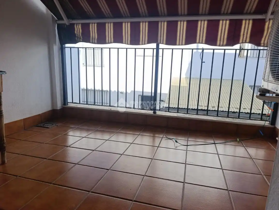 Vista exterior de Dúplex en venta en Valverde de Leganés con Aire acondicionado y Balcón