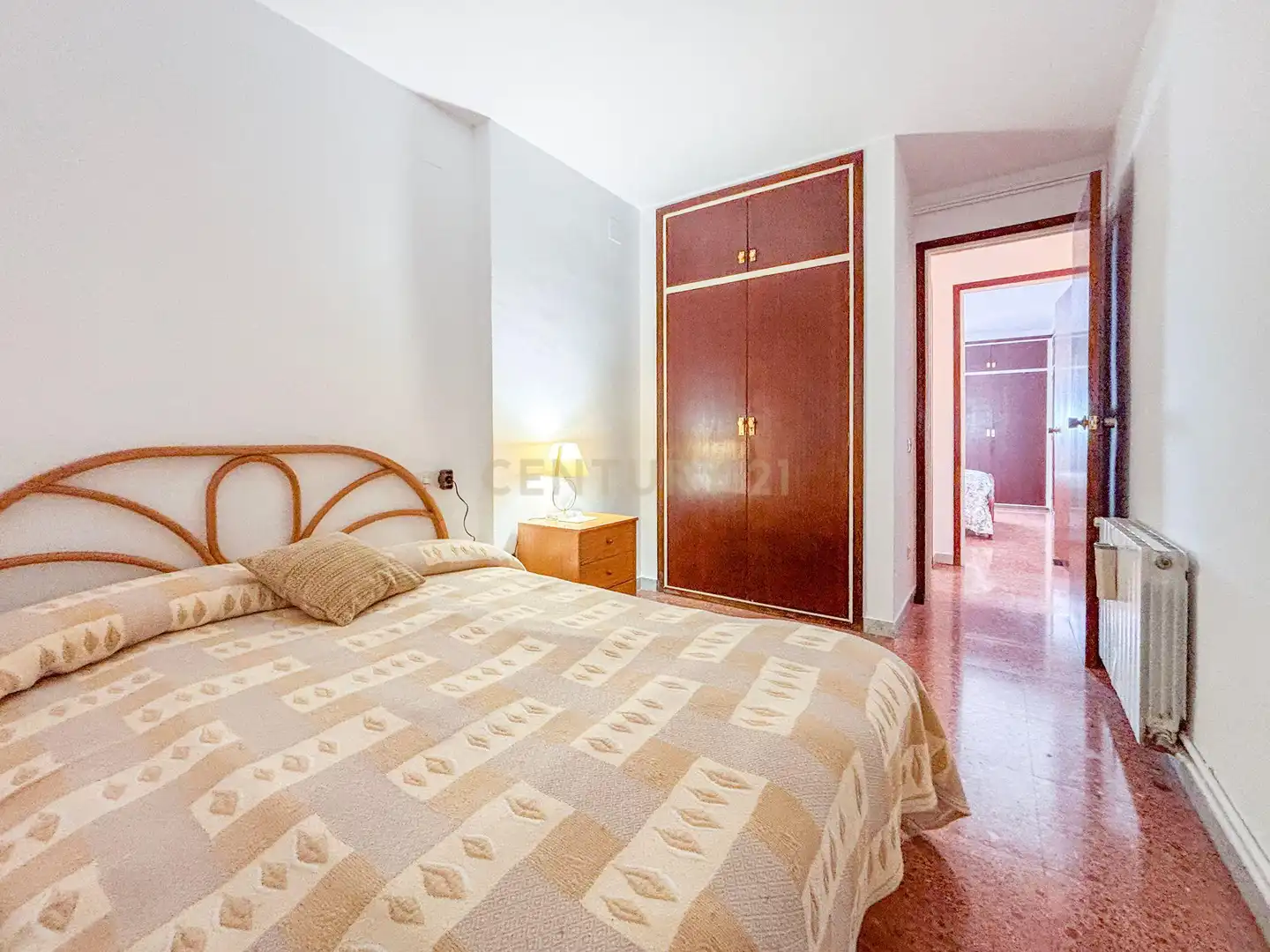 Dormitori de Apartament en venda en Esplugues de Llobregat amb Balcó i Alarma