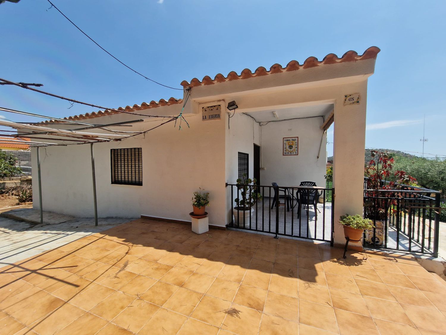 Exterior view of House or chalet for sale in L'Alcora  with Terrace and Storage room