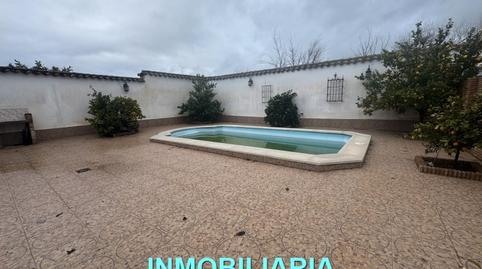 Foto 2 de Casa adosada en venda a Calle el Altico, Guarromán, Jaén