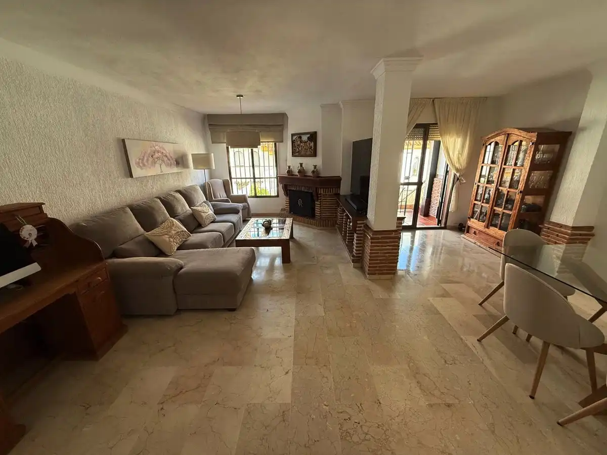 Reihenhaus zum Verkauf in Estepona Pueblo, imagen 2
