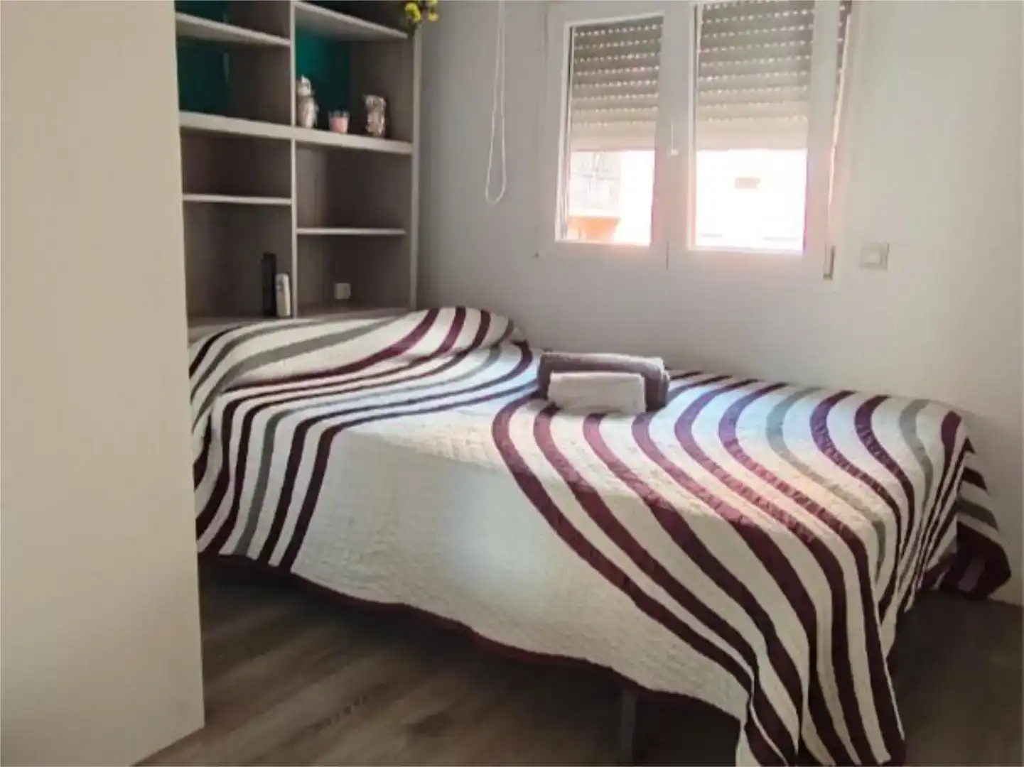 Bedroom of Flat for sale in  Valencia Capital  with Air Conditioner and Balcony