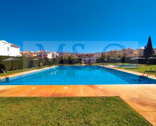 Swimming pool of Single-family semi-detached for sale in Vélez-Málaga  with Air Conditioner, Terrace and Swimming Pool