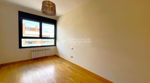 Foto 5 de Piso de alquiler en Montecarmelo, Madrid Capital