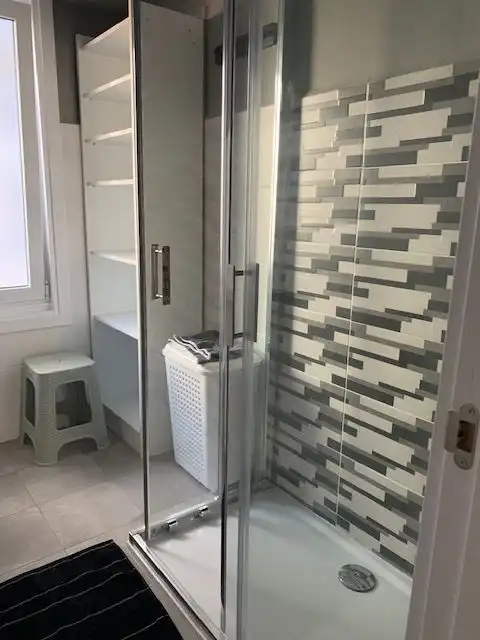 Bathroom of Flat for rent in Ferrol  with Heating, Parquet flooring and Terrace