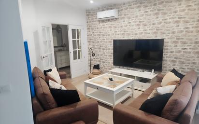 Sala d'estar de Casa o xalet en venda en Navalcarnero amb Aire condicionat, Calefacció i Jardí privat