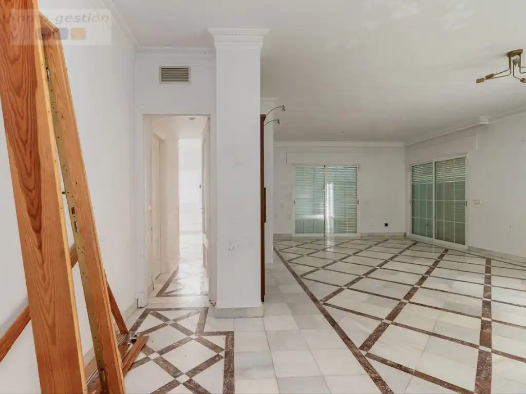 Maisonette zur Miete in Marbella