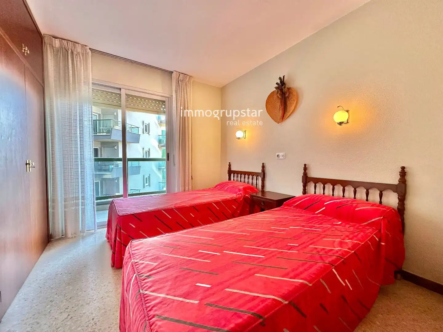 Schlafzimmer von Wohnungen zum Verkauf in Castell d'Aro, Platja d'Aro i s'Agaró mit Terrasse und Möbliert