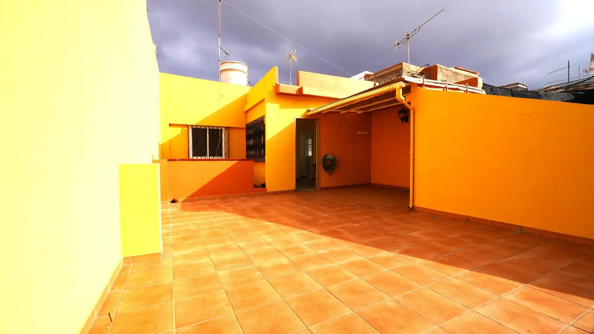 Terrace of Houses for sale in Las Palmas de Gran Canaria  with Terrace, Storage room and Balcony