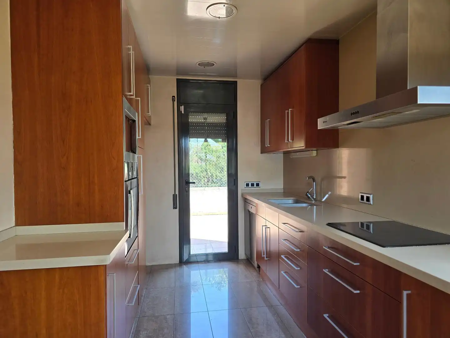 Cocina de Casa o chalet en venta en Rubí con Calefacción, Jardín privado y Parquet