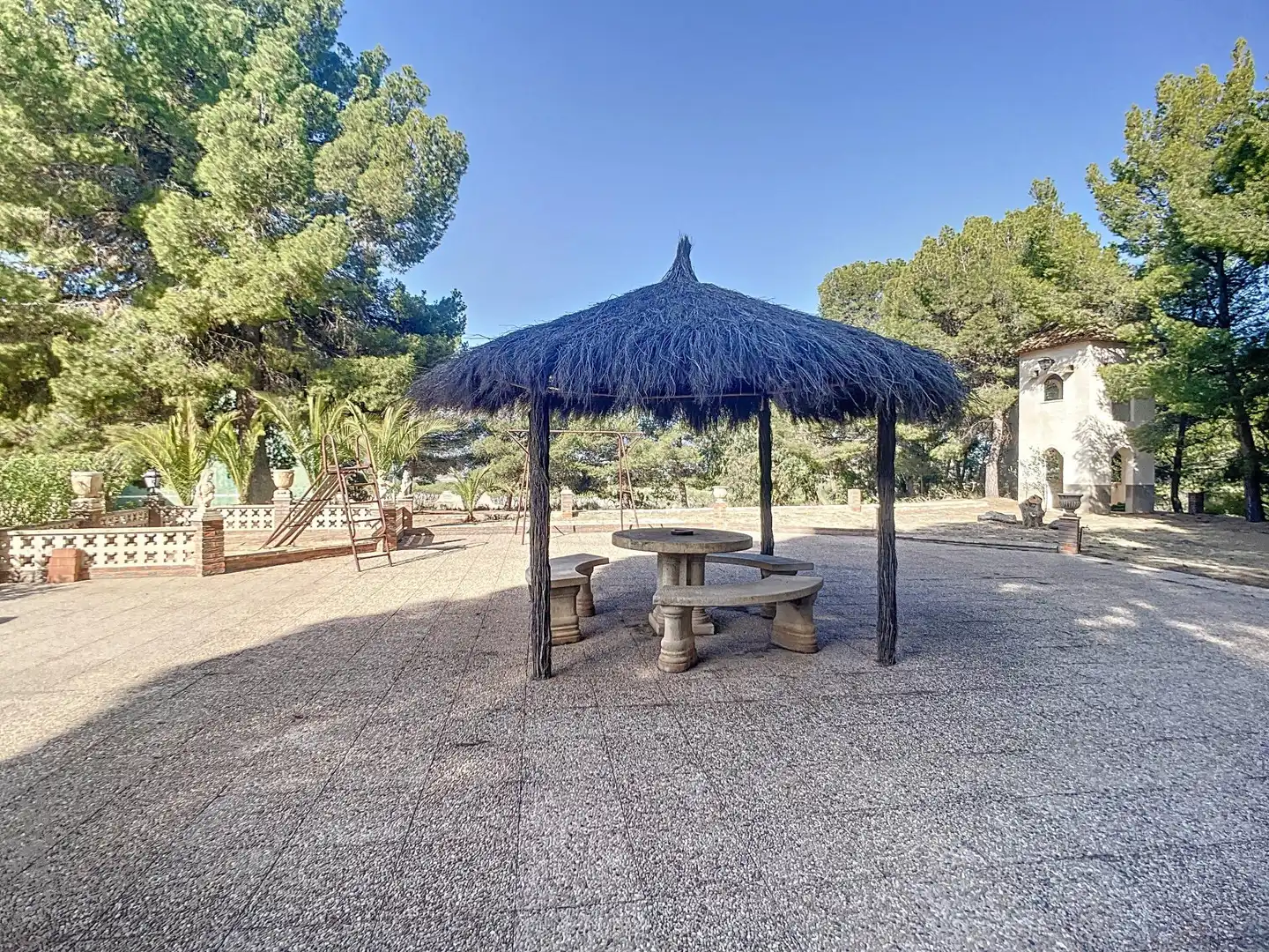 Finca rústica en venta en Tibi con Jardín privado, Terraza y Trastero