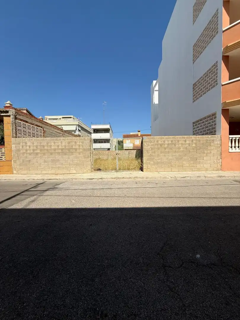 Grundstücke und Bauplätze zum Verkauf in Calle de Hernán Cortés, imagen 2