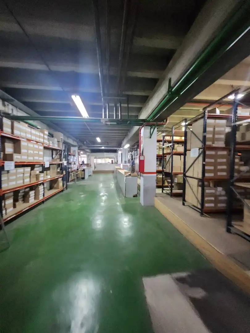 Fabrikhallen zur Miete in Sant Just Desvern