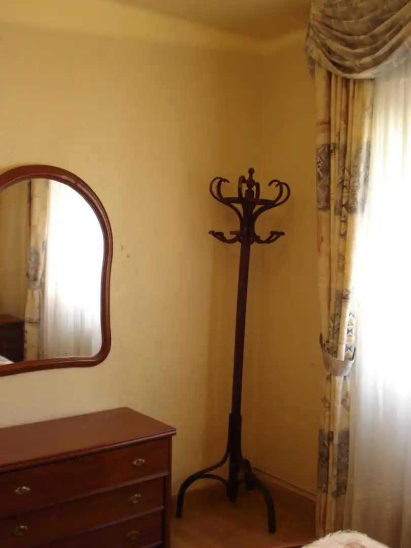 Piso en venta en  Pamplona / Iruña con Balcón