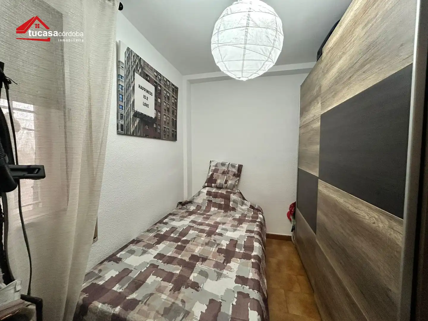 Bedroom of Flat for sale in Córdoba  with Air Conditioner