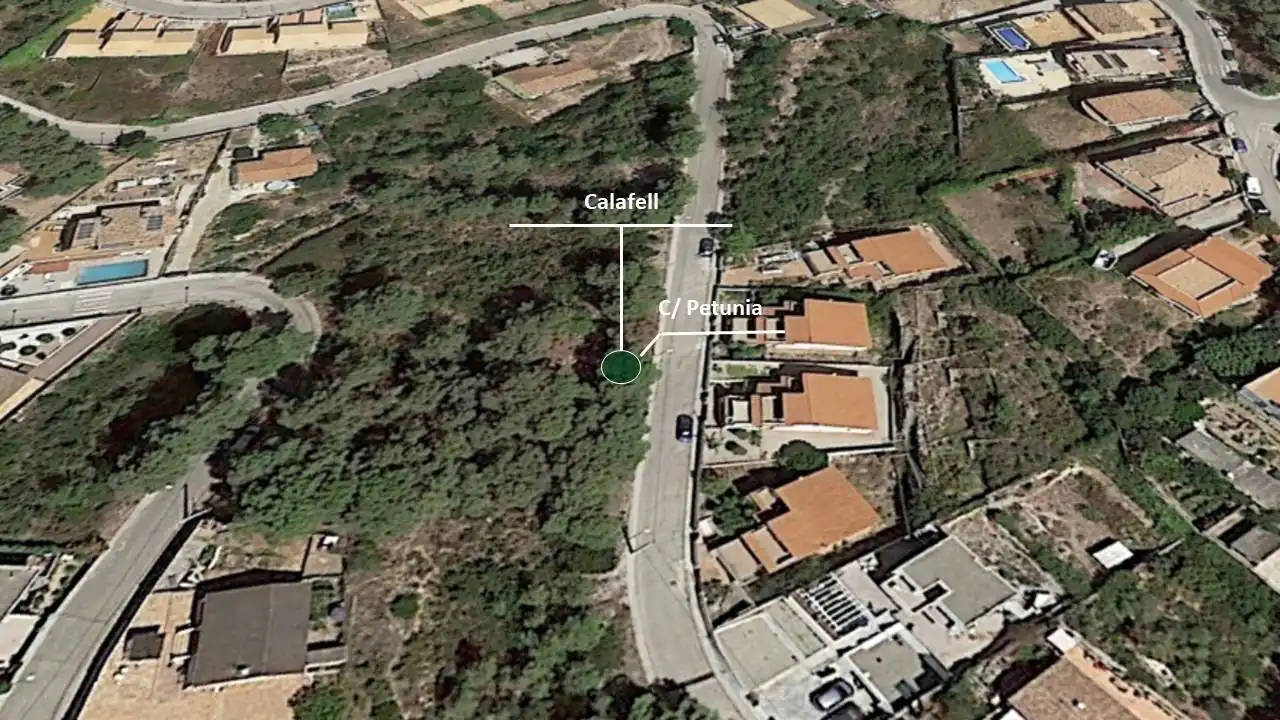 Residential land for sale in Carrer de la Petúnia, imagen 3