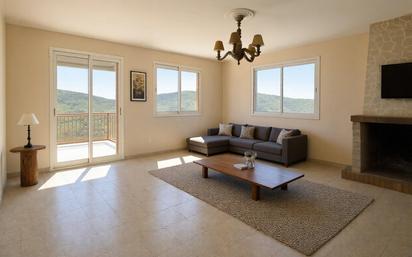 Living room of House or chalet for sale in Torremocha de Jarama  with Heating and Storage room