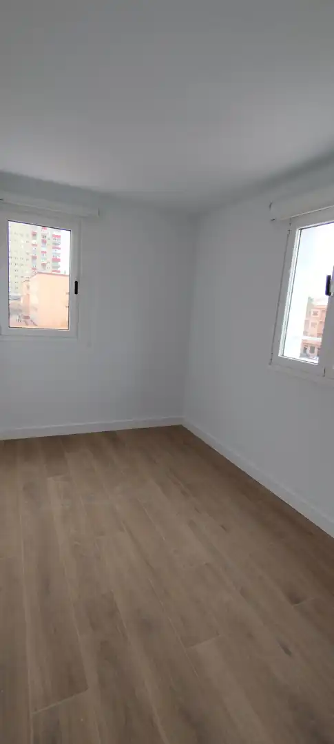 Schlafzimmer von Büro zur Miete in Las Palmas de Gran Canaria mit Klimaanlage, Terrasse und Balkon
