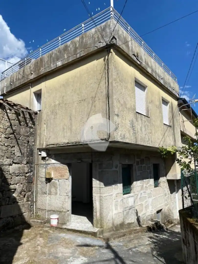 Vista exterior de Casa adosada en venta en Entrimo con Jardín privado