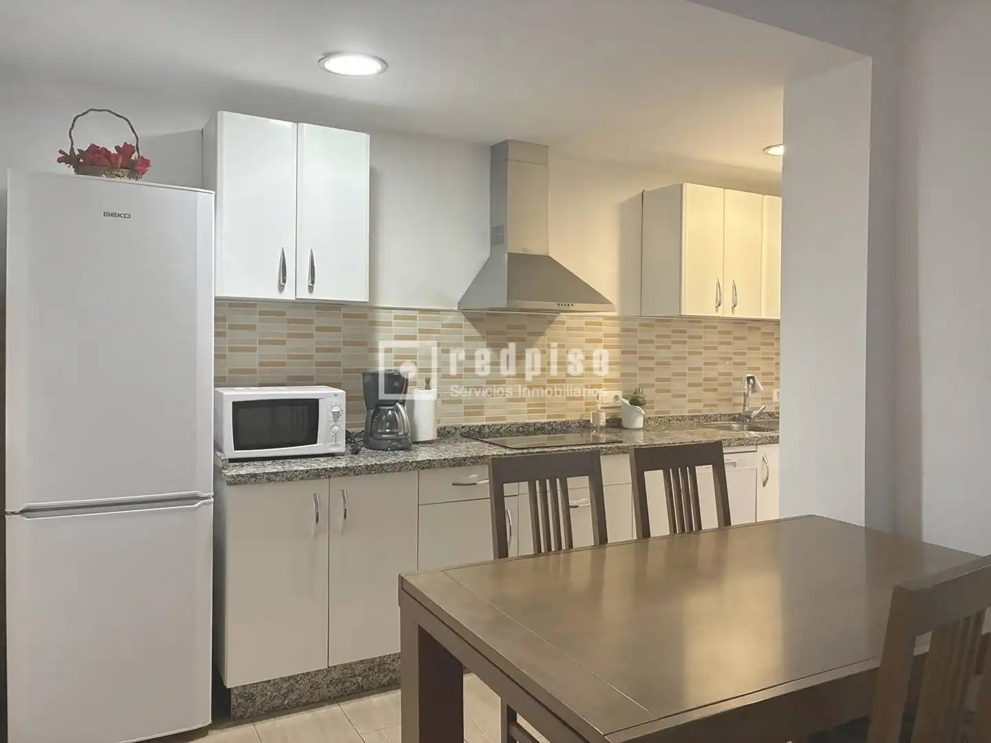 Cocina de Piso en venta en Sevilla con Aire acondicionado, Terraza y Amueblado