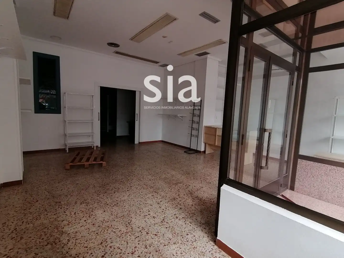 Commercial properties for rent in Vitoria - Gasteiz