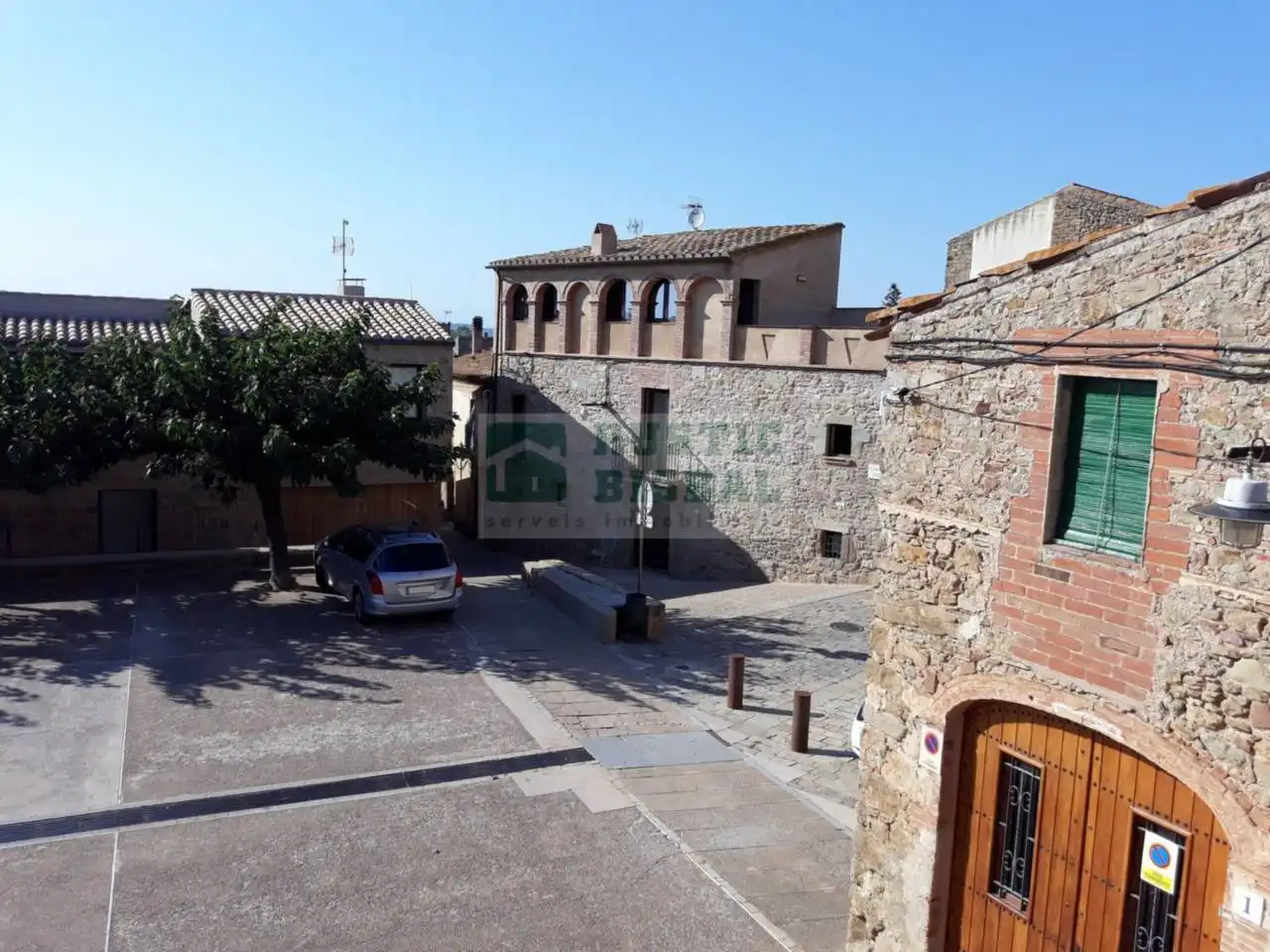 Vista exterior de Finca rústica de lloguer en Ullastret amb Aire condicionat, Calefacció i Moblat