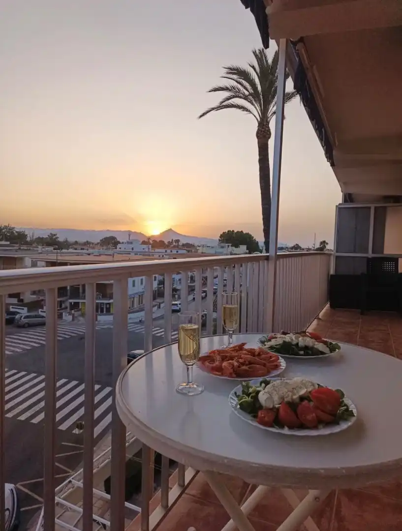 Mini appartamento con ascensore in vendita a Oliva Playa